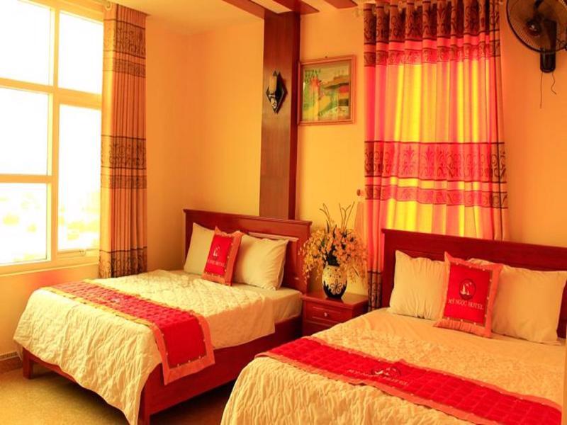 My Ngoc Hotel Dong Khe Sau Bagian luar foto
