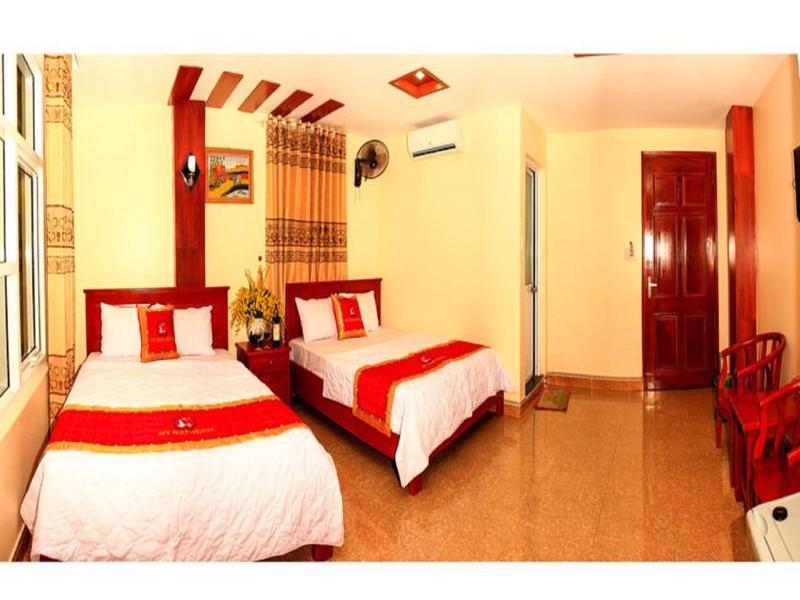 My Ngoc Hotel Dong Khe Sau Bagian luar foto